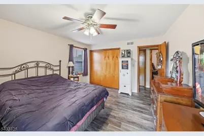 5 N 13th Ave, Manville, NJ 08835 - Photo 23