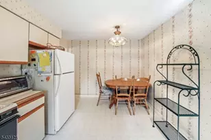 5 N 13th Ave, Manville, NJ 08835 - Photo 3