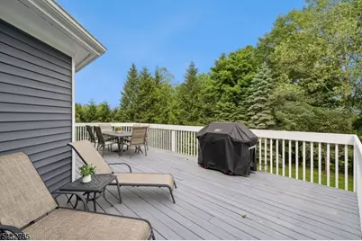 23 Hadrian Dr, Livingston, NJ 07039 - Photo 39