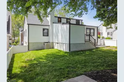 15 Elberta Rd, Maplewood, NJ 07040 - Photo 33