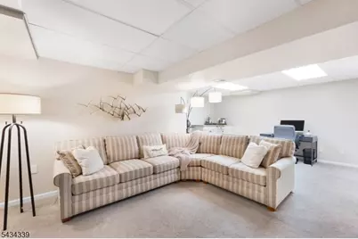15 Saint Andrews Ln, Clinton Township, NJ 08801 - Photo 25