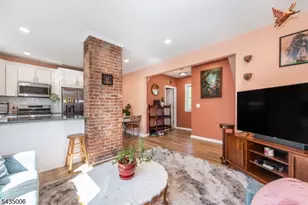 50 Jefferson Ave, Hasbrouck Heights, NJ 07604 - Photo 13