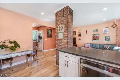 50 Jefferson Ave #all, Hasbrouck Heights, NJ 07604 - Photo 11