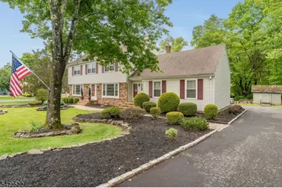 9 Westminster Dr, Clinton Township, NJ 08801 - Photo 1