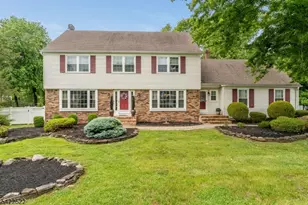 9 Westminster Dr, Clinton Township, NJ 08801 - Photo 3