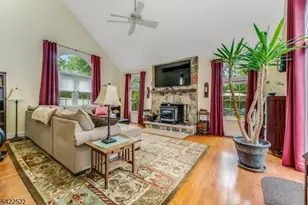9 Westminster Dr, Clinton Township, NJ 08801 - Photo 7