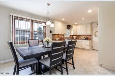 414 N Greasheimer St, Manville, NJ 08835 - Photo 13