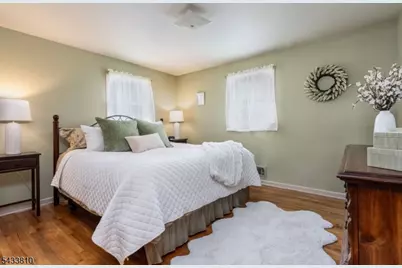 414 N Greasheimer St, Manville, NJ 08835 - Photo 15