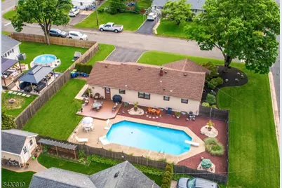 414 N Greasheimer St, Manville, NJ 08835 - Photo 31