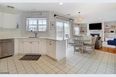 14 Lagoon Way, Roxbury Township, NJ 07852 - Photo 17