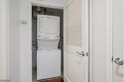 3110 City Pl, Edgewater, NJ 07020 - Photo 27