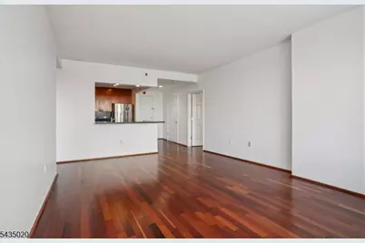 3110 City Pl, Edgewater, NJ 07020 - Photo 3