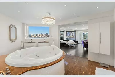 600 Harbor #1079, Weehawken, NJ 07086 - Photo 33