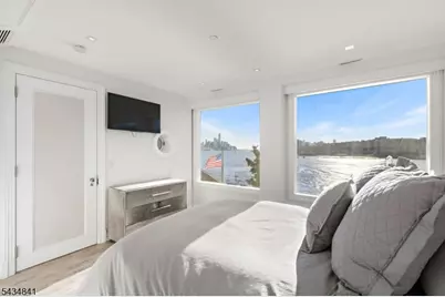 600 Harbor #1079, Weehawken, NJ 07086 - Photo 37