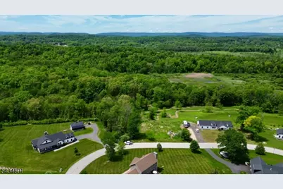 22 Estell Dr, Hardyston Township, NJ 07416 - Photo 3