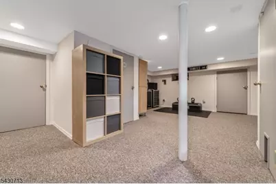 112 Severin Ct, Cranford Township, NJ 07016 - Photo 31