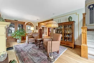 112 Severin Ct, Cranford Township, NJ 07016 - Photo 5