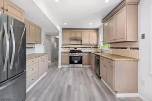 726 New Brunswick Rd, Franklin Township, NJ 08873 - Photo 5