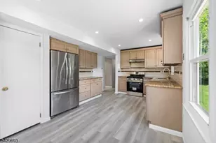 726 New Brunswick Rd, Franklin Township, NJ 08873 - Photo 7