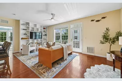 4 Quarry Dr #B2, Woodland Park, NJ 07424 - Photo 1