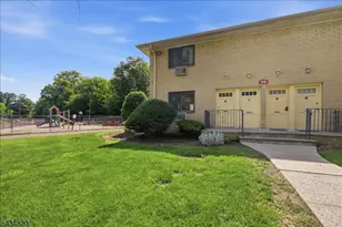 401 US Hwy 22, North Plainfield, NJ 07060 - Photo 1