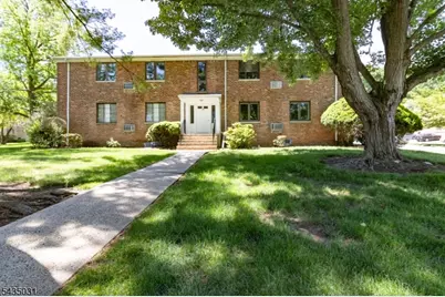 38C Troy Dr #C, Springfield, NJ 07081 - Photo 9
