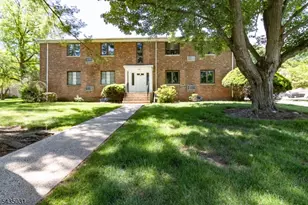 38C Troy Dr, Springfield, NJ 07081 - Photo 9
