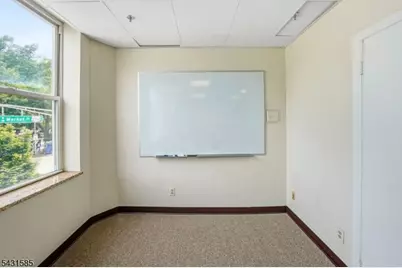 28 W Park Pl, Morristown, NJ 07960 - Photo 21