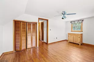 5 Oakwood Terrace, Bloomingdale, NJ 07403 - Photo 13