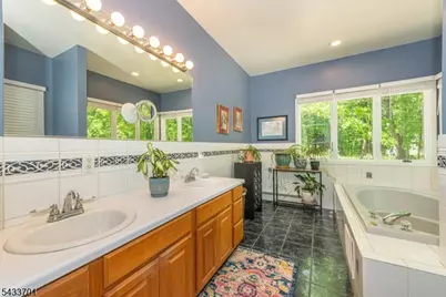 37 Green Rd, Sparta Township, NJ 07871 - Photo 27