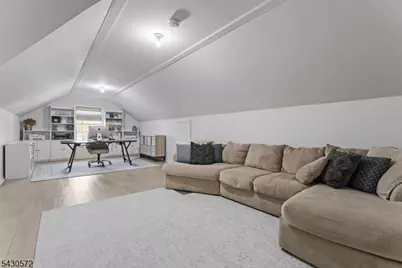 323 S Madison Ave, Dunellen, NJ 08812 - Photo 17