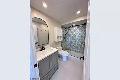 160 Overlook Ave #9A, Hackensack, NJ 07601 - Photo 19