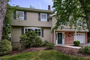 42 Stirling Ln, Wayne, NJ 07470 - Photo 3
