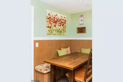 90 Stonehouse Rd, Glen Ridge, NJ 07028 - Photo 21