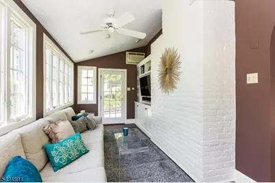 90 Stonehouse Rd, Glen Ridge, NJ 07028 - Photo 13