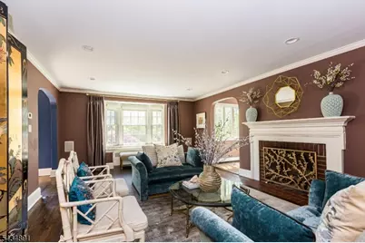 90 Stonehouse Rd, Glen Ridge, NJ 07028 - Photo 7