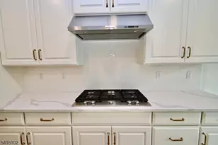 26 Arowana Rd, Randolph Township, NJ 07869 - Photo 9