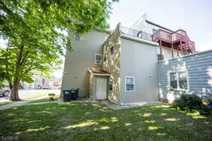 302 Front St, Belvidere, NJ 07823 - Photo 5