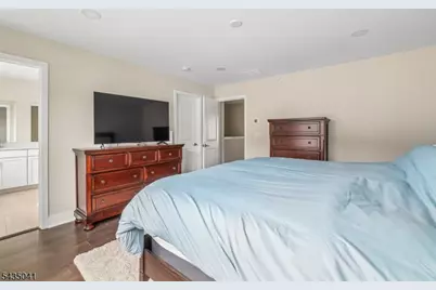 3 Coogan Ct, Morris Plains, NJ 07950 - Photo 17
