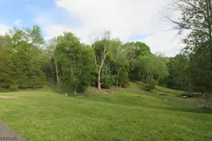 28 Beaver Run Rd, Lafayette, NJ 07848 - Photo 3