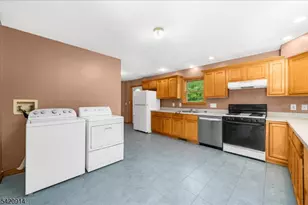 441 Pittstown Rd, Franklin Township, NJ 08867 - Photo 7
