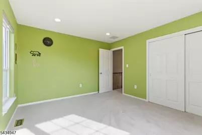 96 Magellan Way, Franklin Township, NJ 08823 - Photo 37