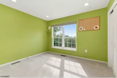 96 Magellan Way, Franklin Township, NJ 08823 - Photo 33