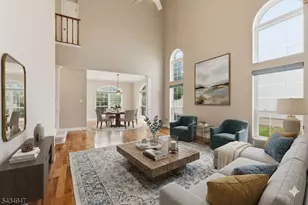 96 Magellan Way, Franklin Township, NJ 08823 - Photo 7