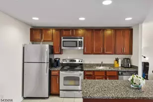 110 Somerset, New Brunswick, NJ 08901 - Photo 5