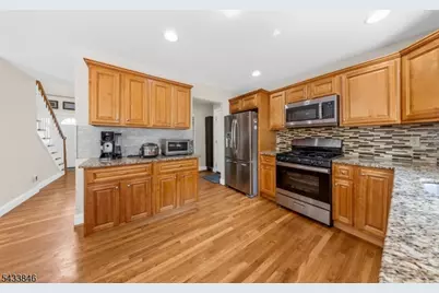 418 Oak St, Boonton Town, NJ 07005 - Photo 9