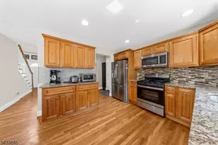 418 Oak St, Boonton Town, NJ 07005 - Photo 9
