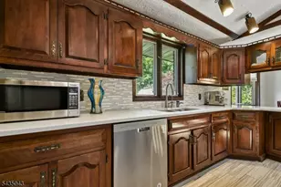 14 Hilldale Rd, Montville Township, NJ 07058 - Photo 7