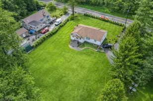 163 La Rue Rd, West Milford, NJ 07435 - Photo 3