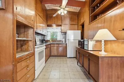 101 Gates Ave, Long Hill Township, NJ 07933 - Photo 11